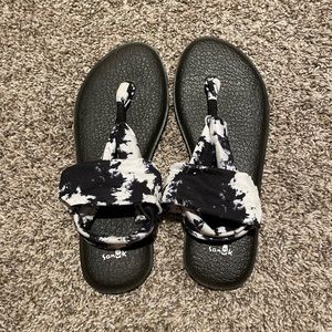 Sanuk Yoga Sling Tie Dye Size 10